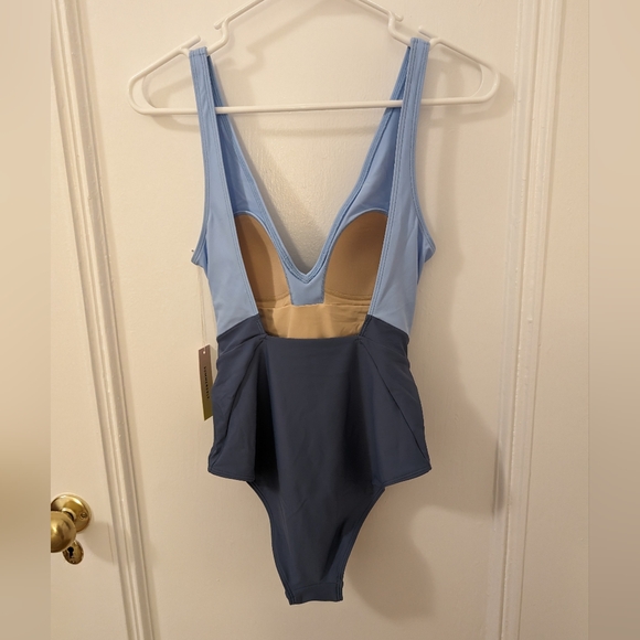 Summersalt The Twist Backflip One-piece Blue Swimsuit size 4 - Picture 8 of 11